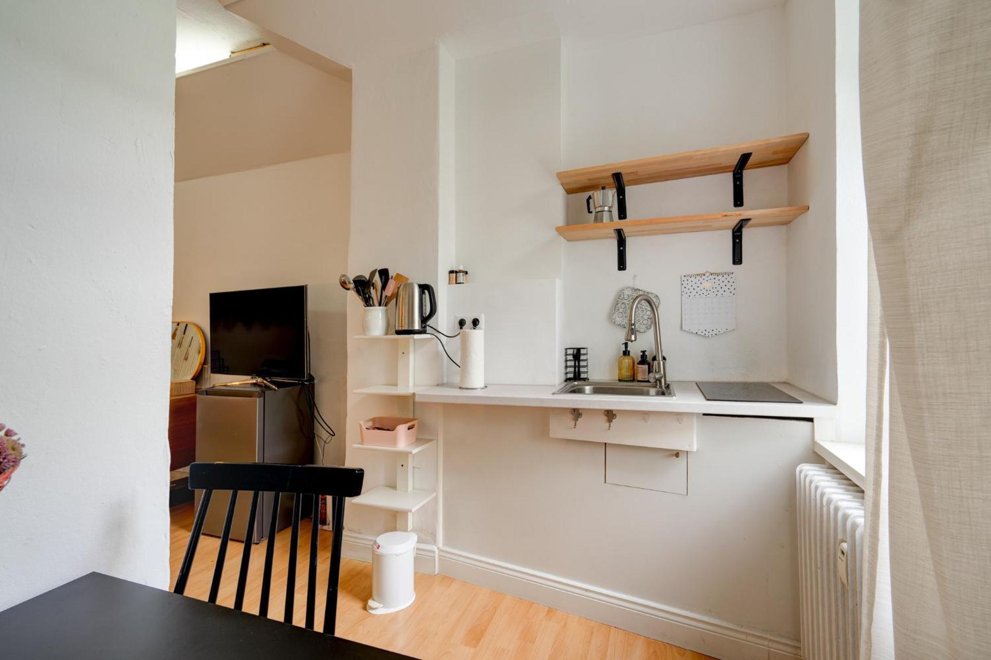 Apartment Mit 2 Schlafzimmern Am Bergpark Wilhelmshoehe Kassel Exterior photo